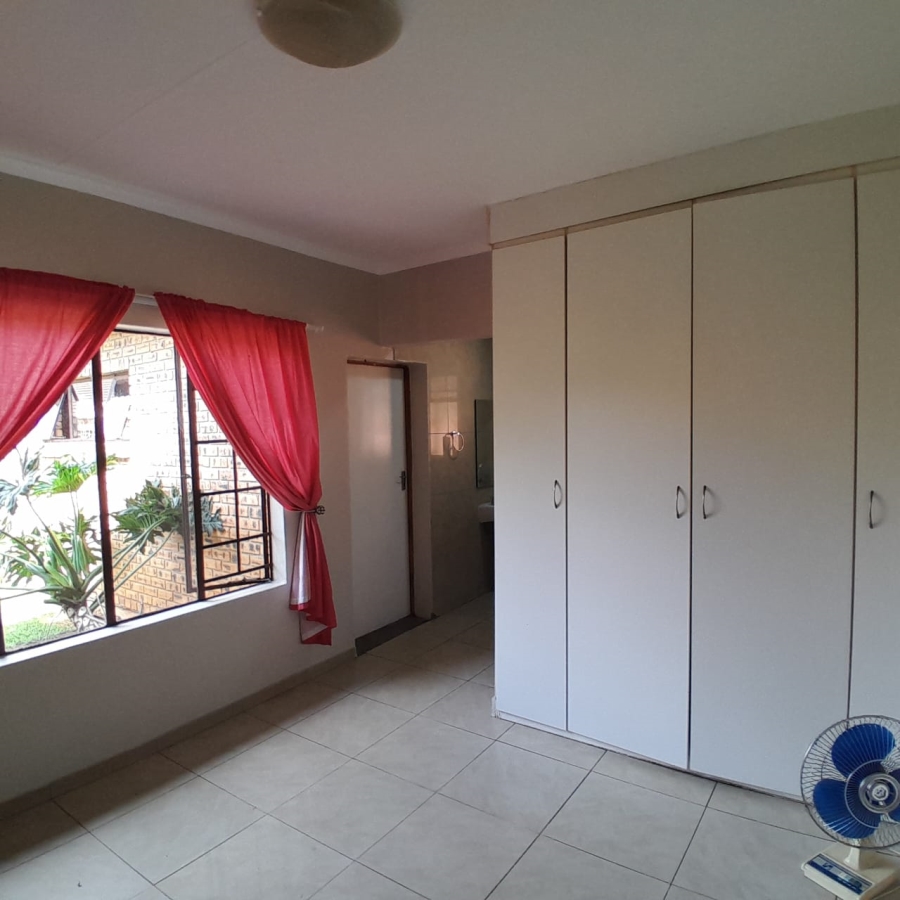 3 Bedroom Property for Sale in Oos Einde North West